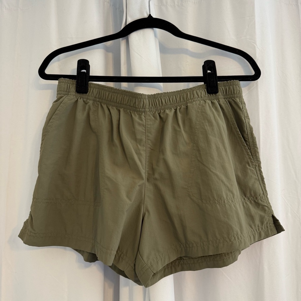 Columbia Olive Green Nylon Outdoor Shorts Quick Dry Medium